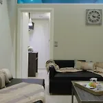 Haniotitours מלון דירות 3*