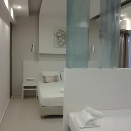 Ξενοδοχείο με διαμερίσματα Haniotitours 3*