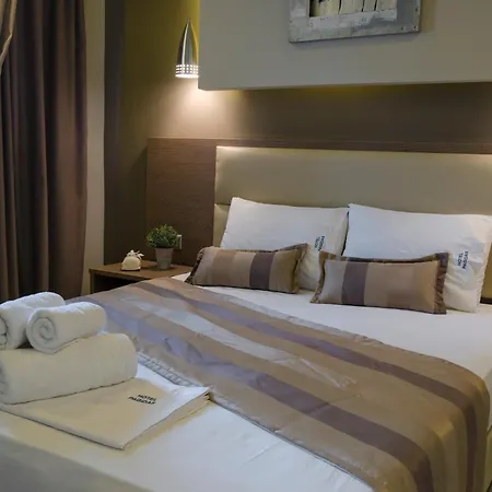 Ξενοδοχείο με διαμερίσματα Haniotitours Χανιώτη