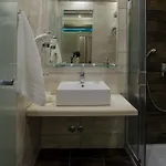 Haniotitours מלון דירות חניוטי