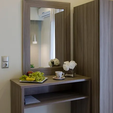 Haniotitours Lägenhetshotell 3*