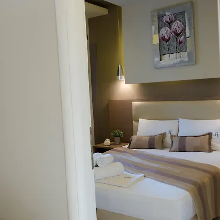 Haniotitours Lägenhetshotell 3*