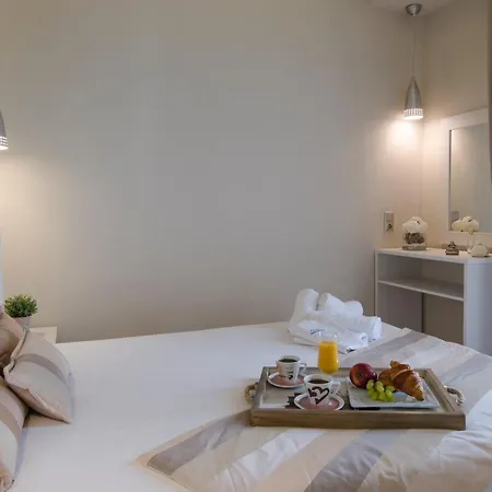 Lägenhetshotell Haniotitours 3*