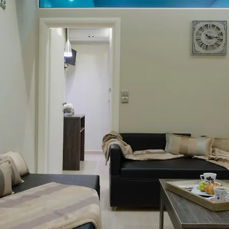 Lägenhetshotell Haniotitours 3*